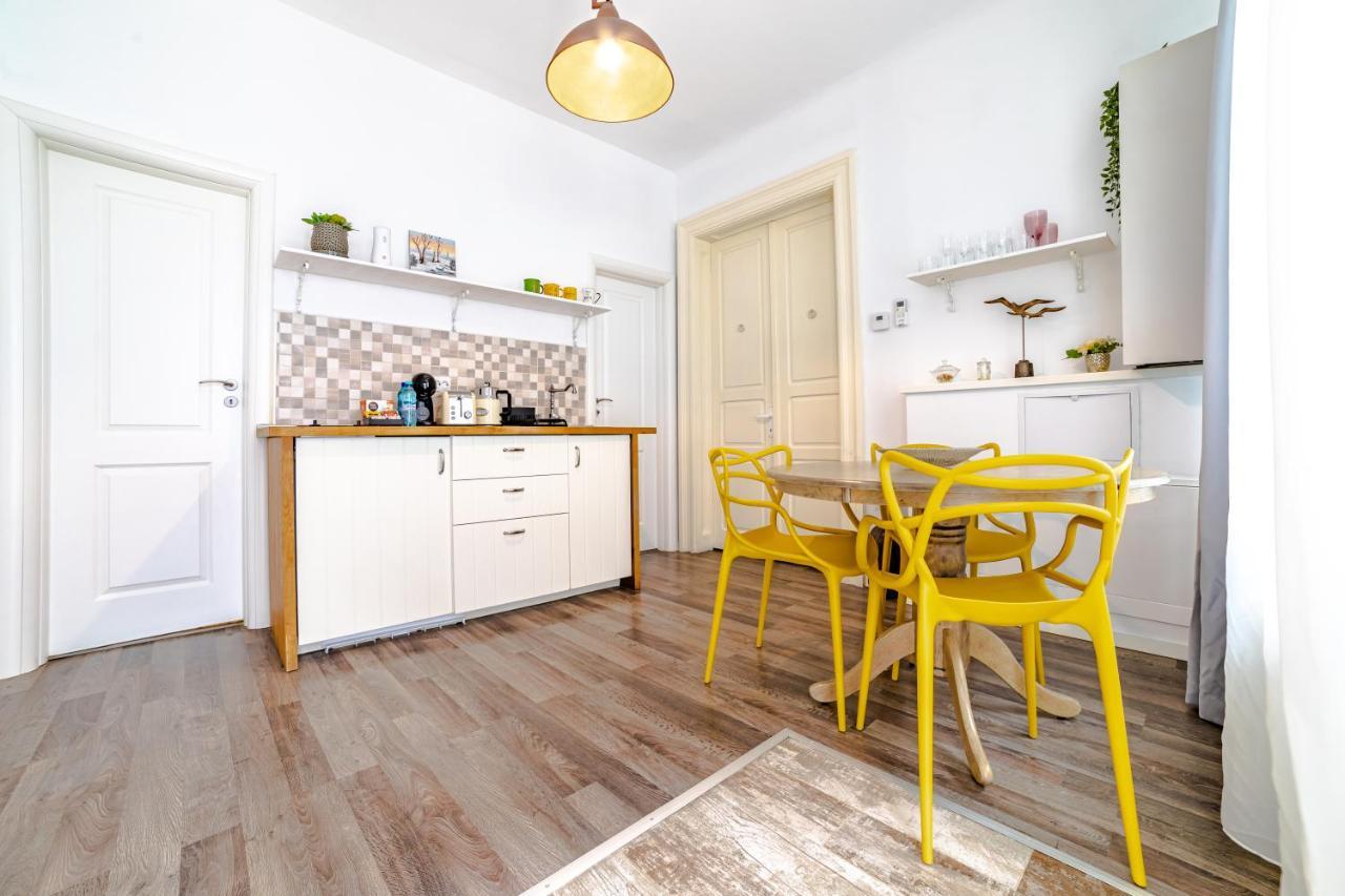 Albert Residence בראשוב מראה חיצוני תמונה